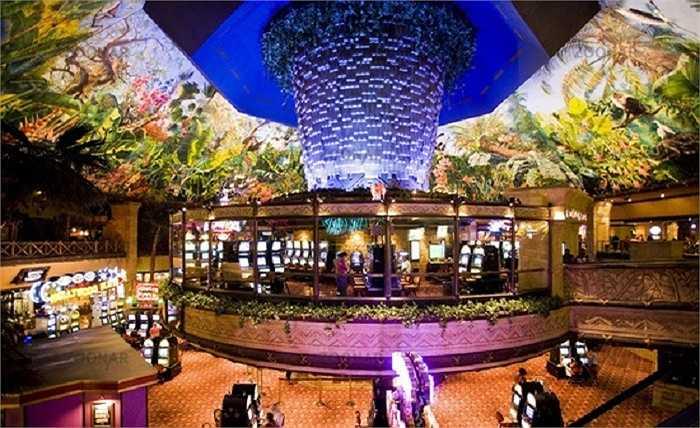 Khám phá những bí mật hấp dẫn tại Casino Poker dành cho người chơi chuyên nghiệp